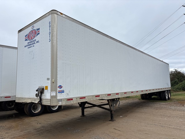 2011 Utility VS2DX 53 ft x 102 in T/A Van Trailer