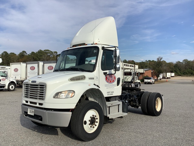 2019 Freightliner M2 4x2 S/A Day Cab Truck Tractor