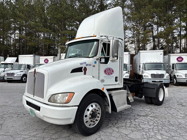 2016 Kenworth T370 4x2 S/A Day Cab Truck Tractor