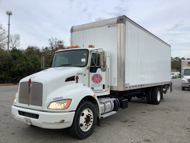 2018 Kenworth T370 4x2 Van Truck
