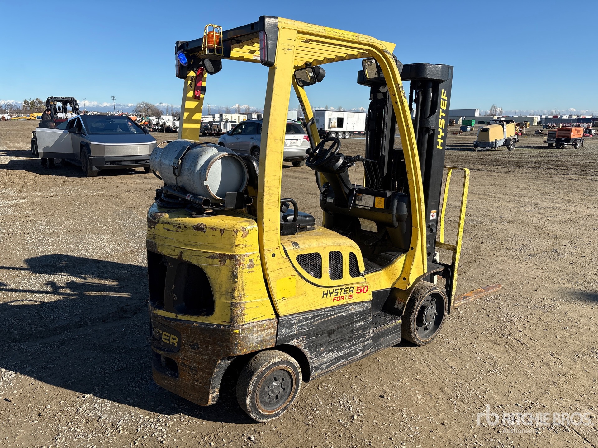 General Appearance with Bild, Ecke hinten rechts