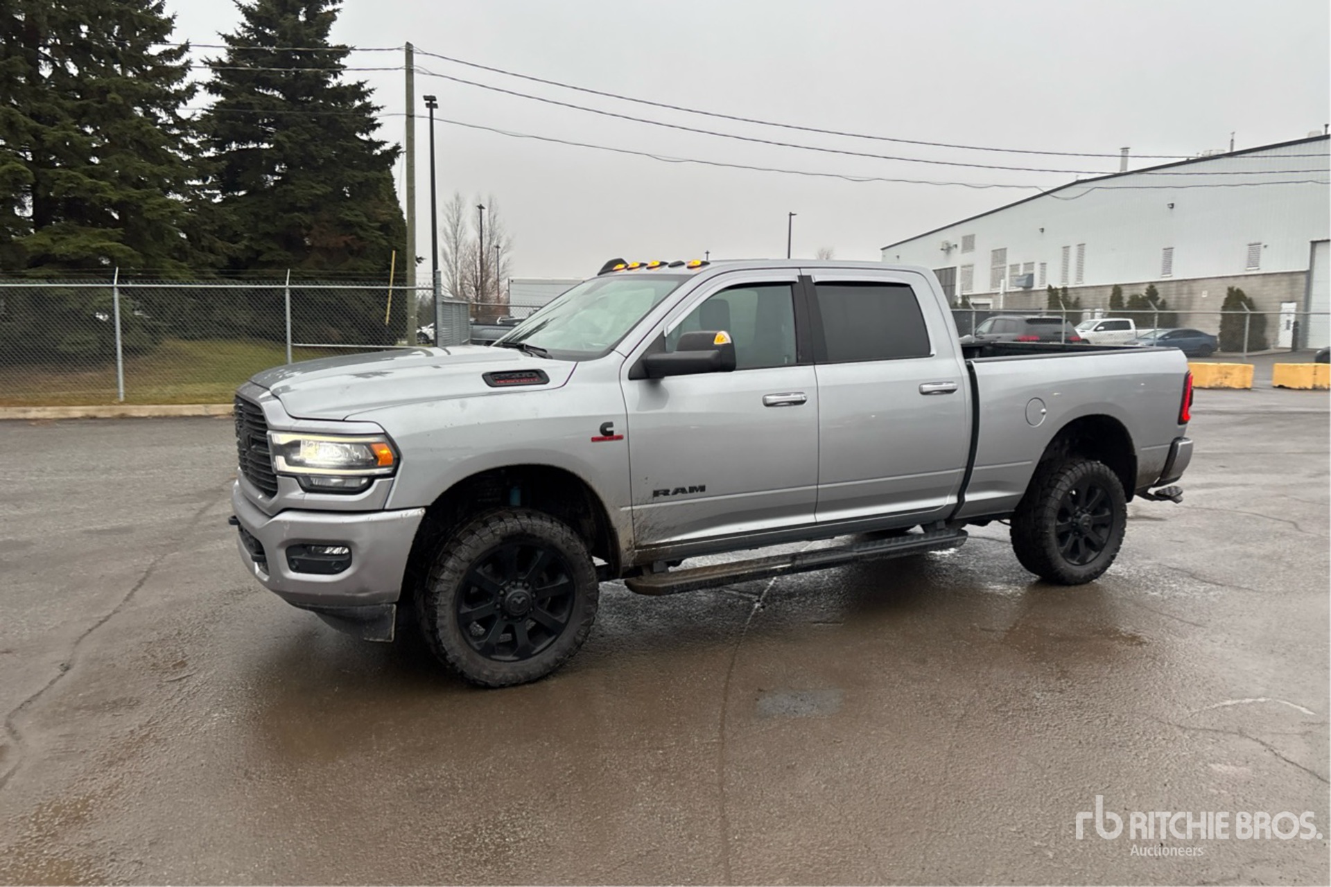 General Appearance with Imagen: esquina delantera izquierda