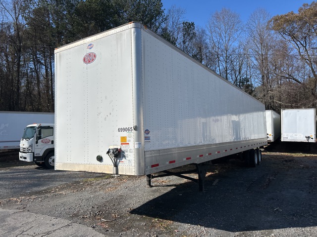 2019 Utility VS2DX 53 ft x 102 in T/A Van Trailer