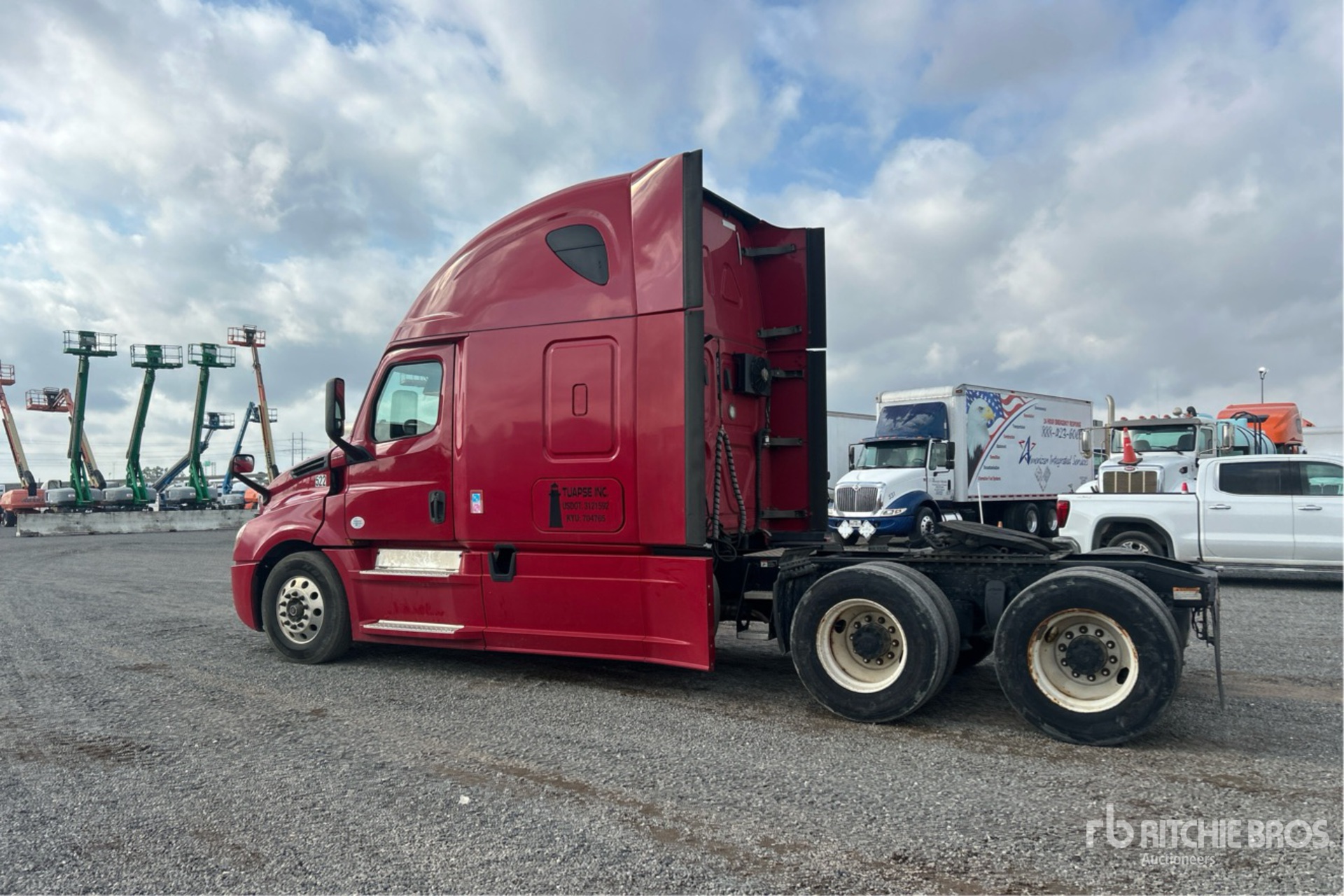 General Appearance with Picture, Left Rear Corner