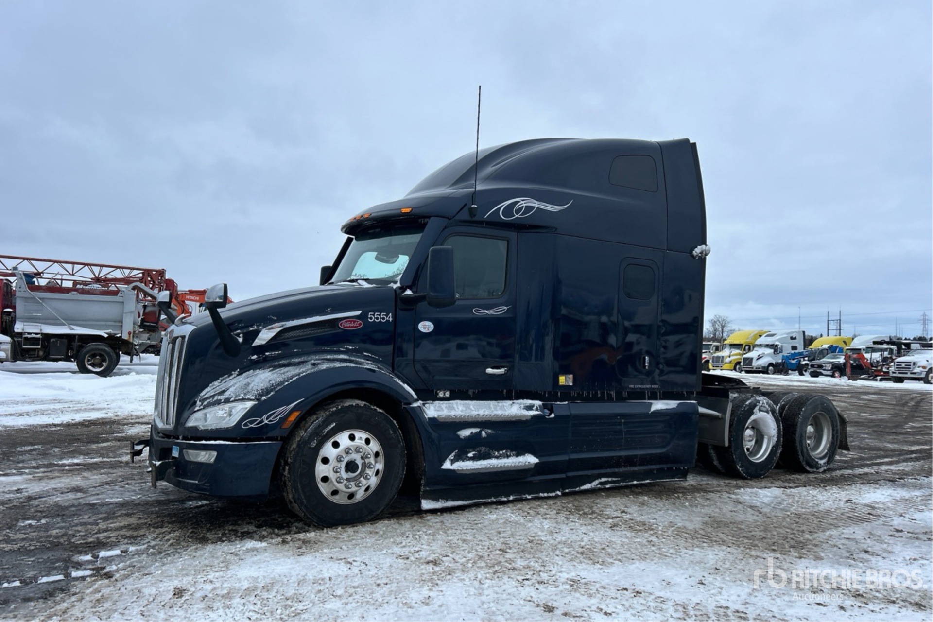 General Appearance with Picture, Left Front Corner