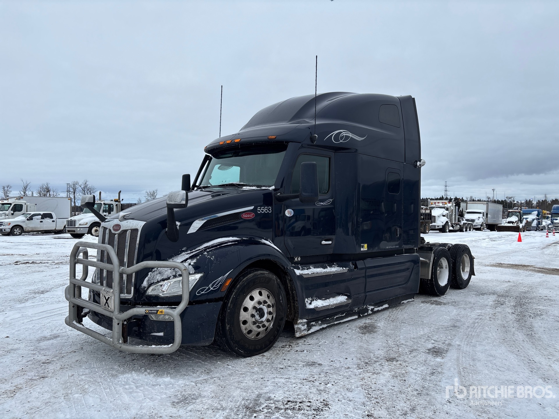 General Appearance with Picture, Left Front Corner