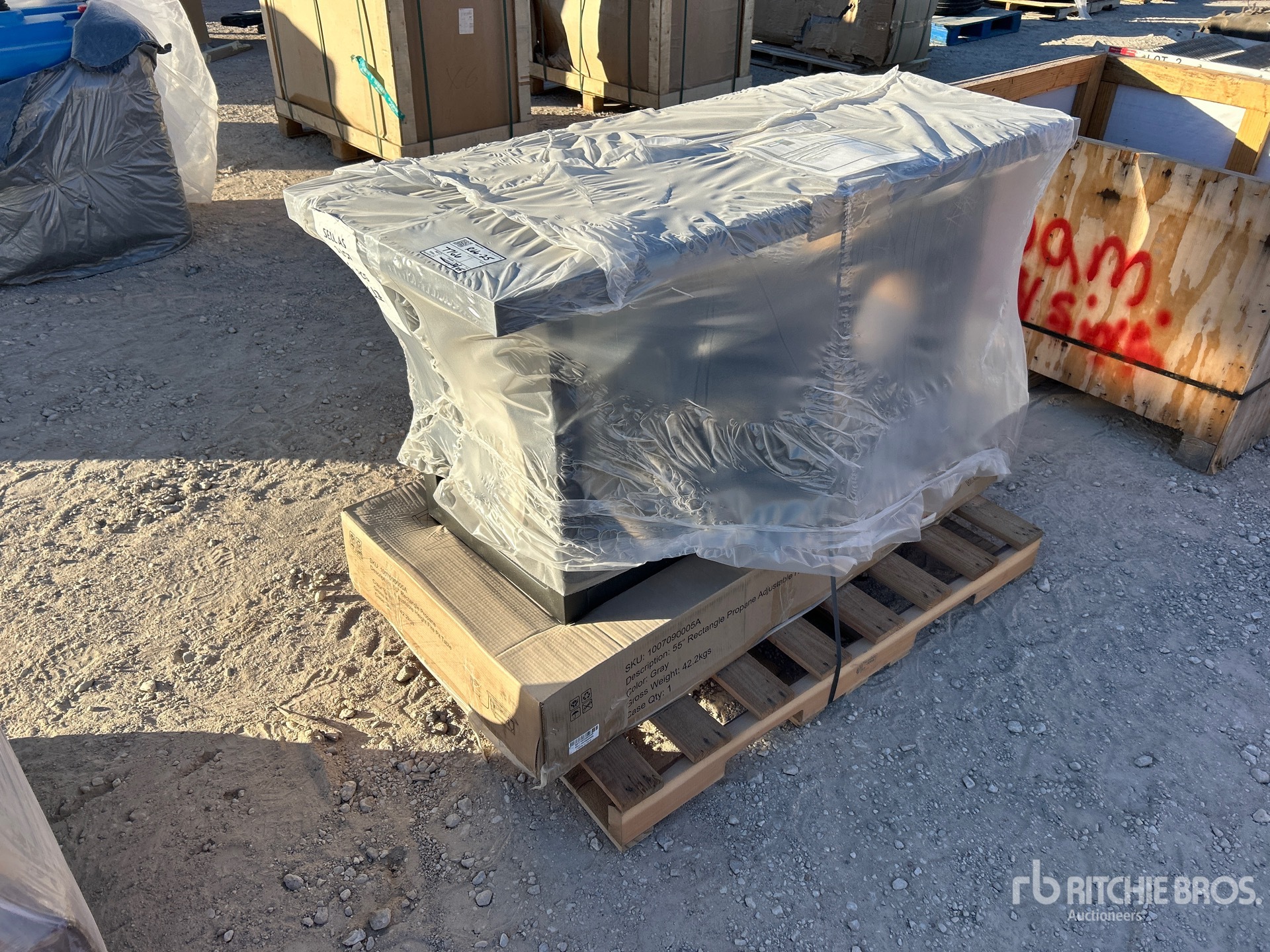 General Appearance with Picture, Left Front Corner