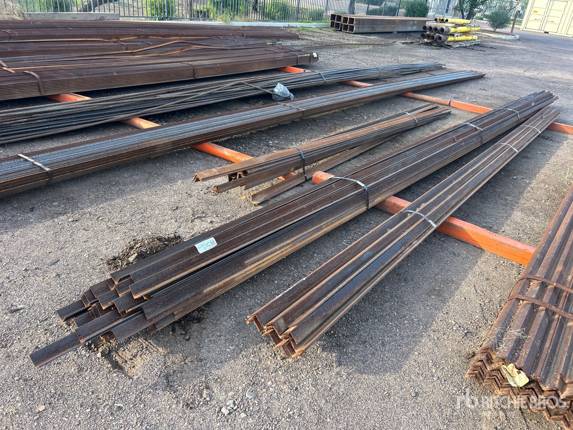 General Appearance with Zdjęcie, prawy górny róg