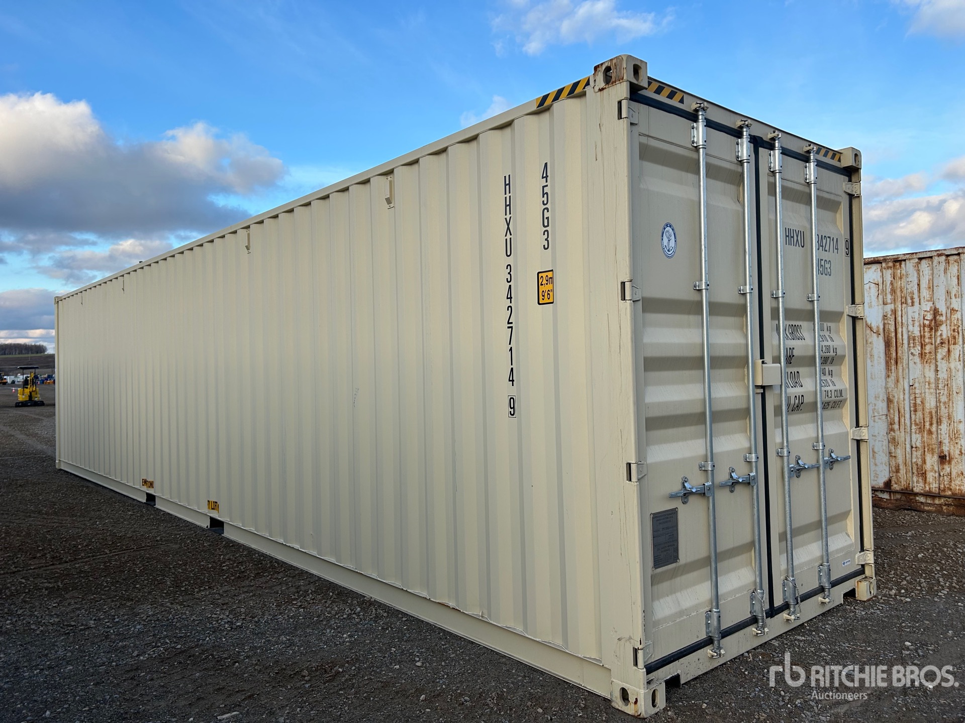 General Appearance with Picture, Right Front Corner