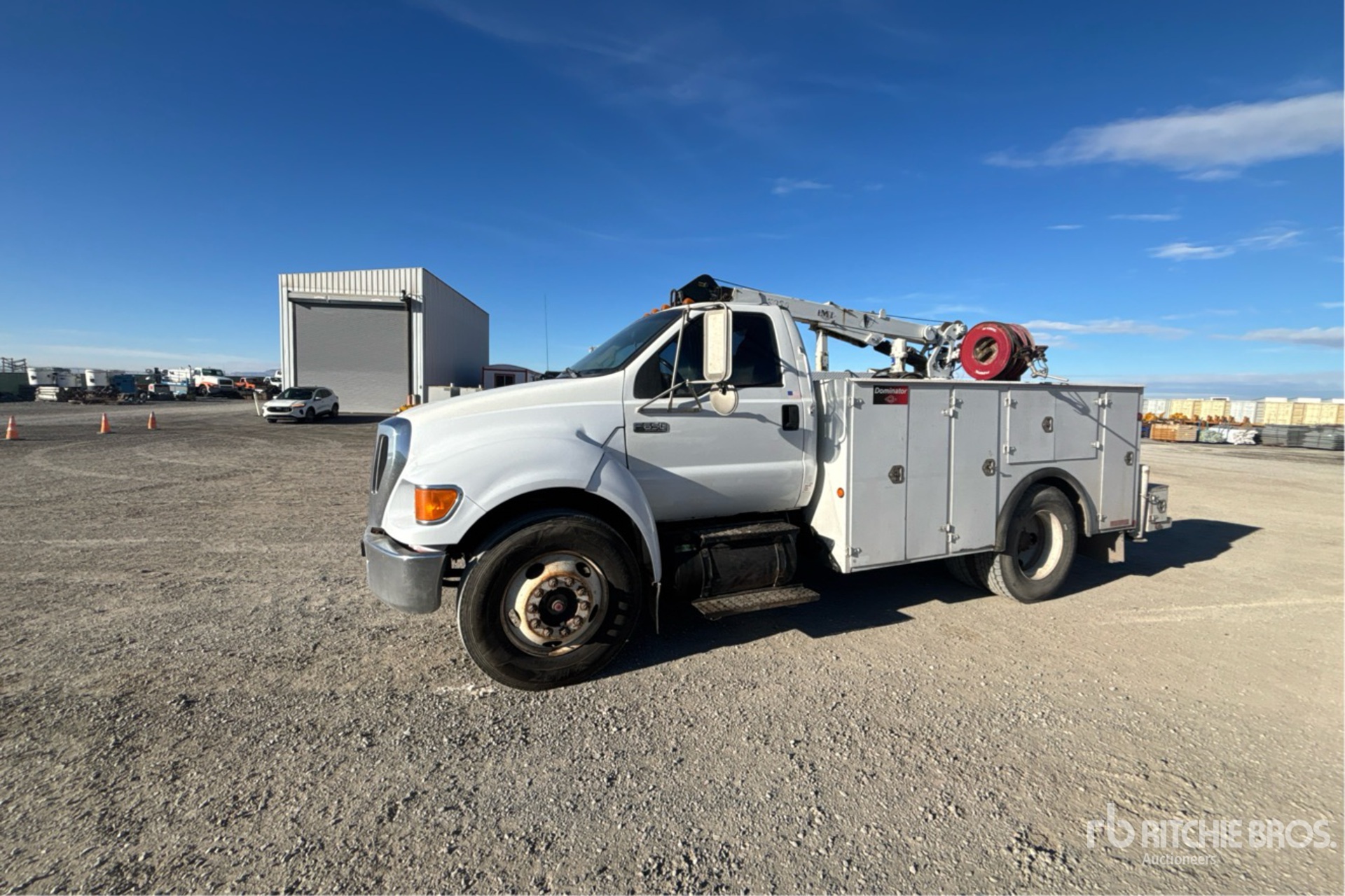 General Appearance with Picture, Left Front Corner