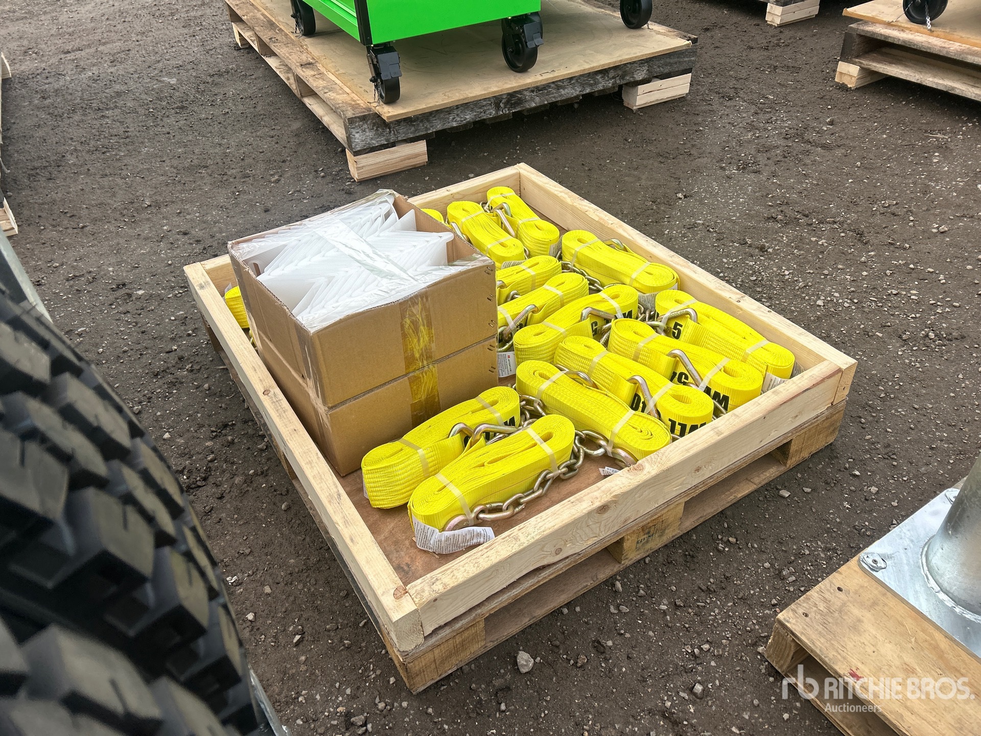 Aspect général with Image, coin arrière droit