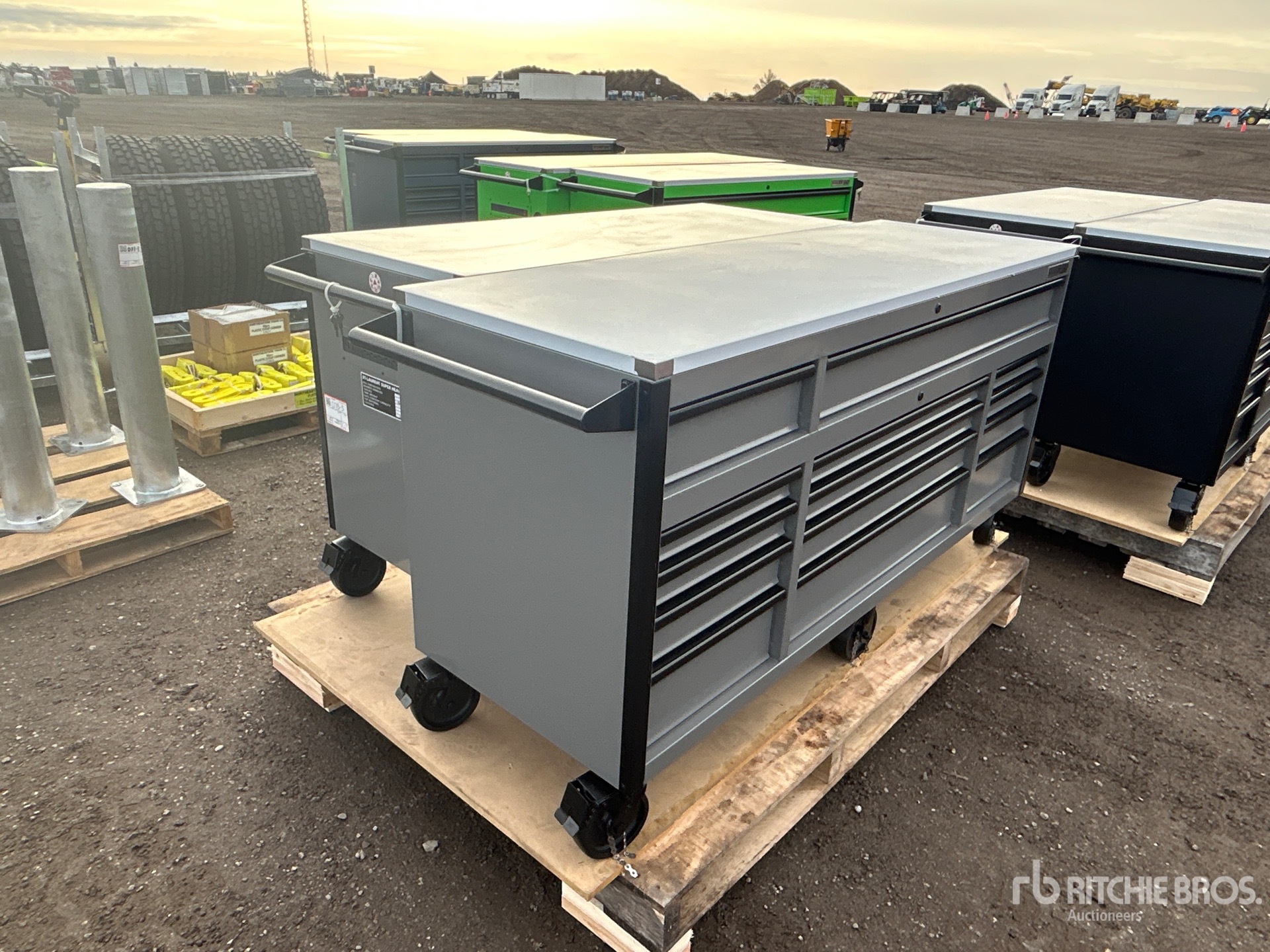 General Appearance with Imagen: esquina trasera izquierda