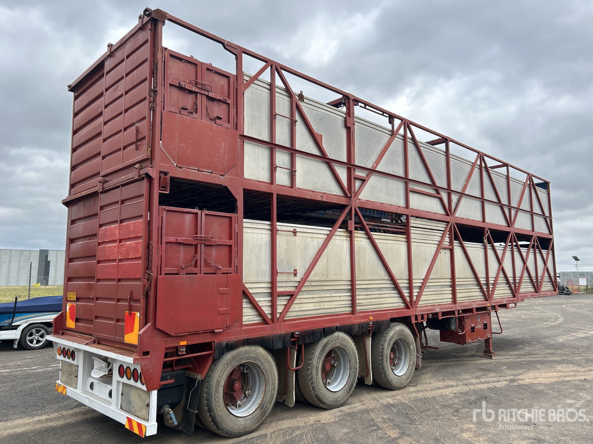 General Appearance with Picture, Left Rear Corner