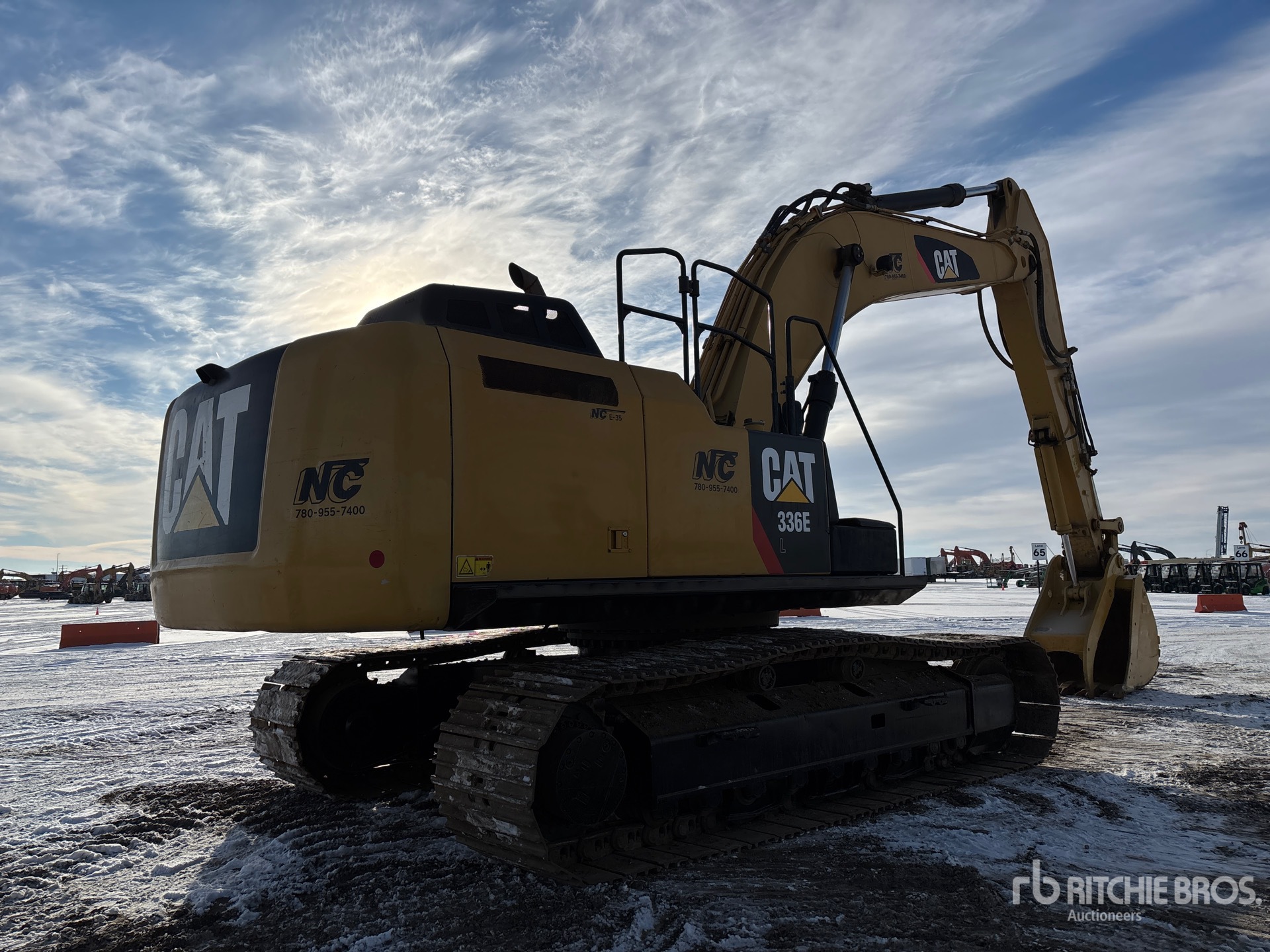 General Appearance with Imagen: esquina trasera derecha