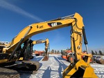 v2 Chassis - Excavator with
