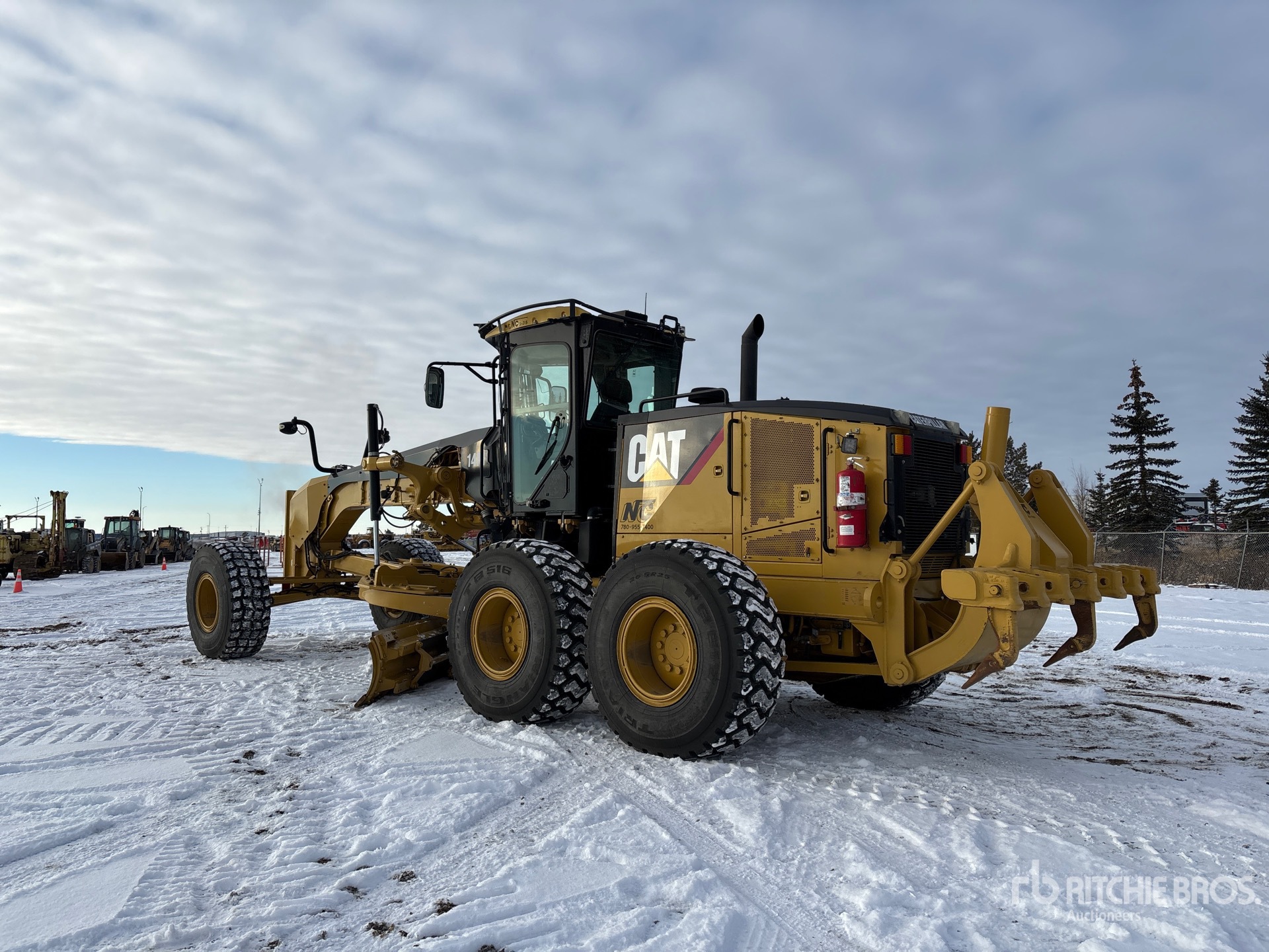 General Appearance with Imagen: esquina trasera izquierda