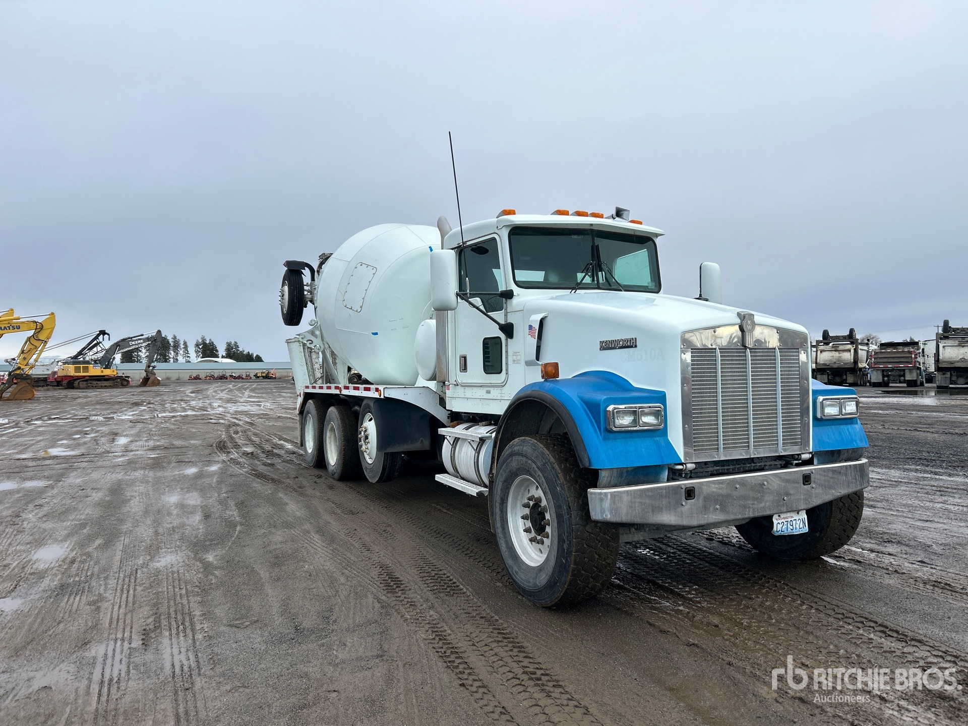 General Appearance with Foto, angolo anteriore destro