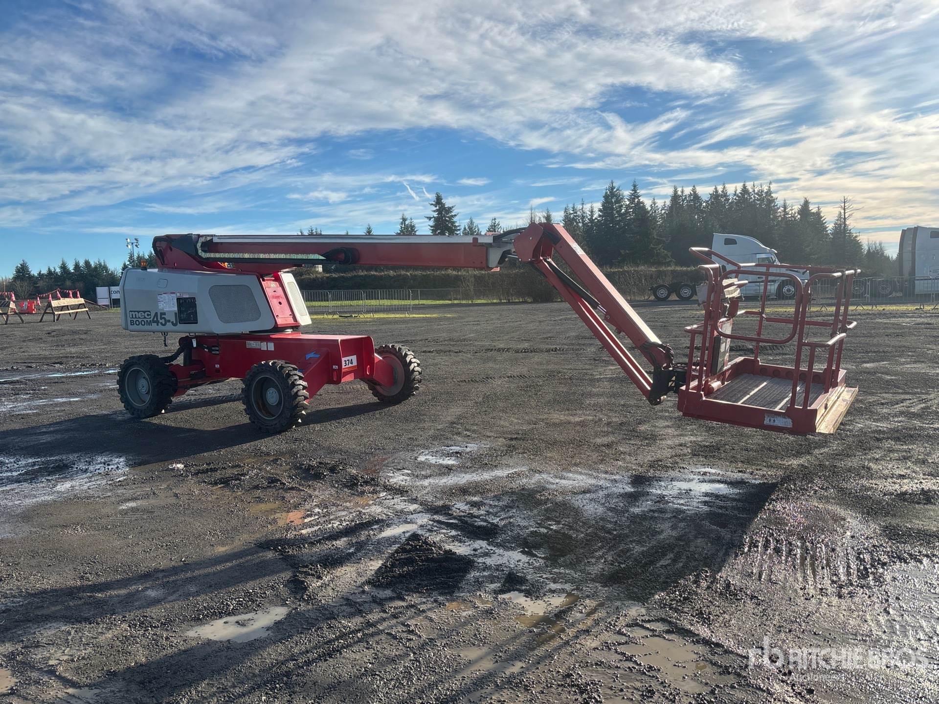 General Appearance with Picture, Right Front Corner