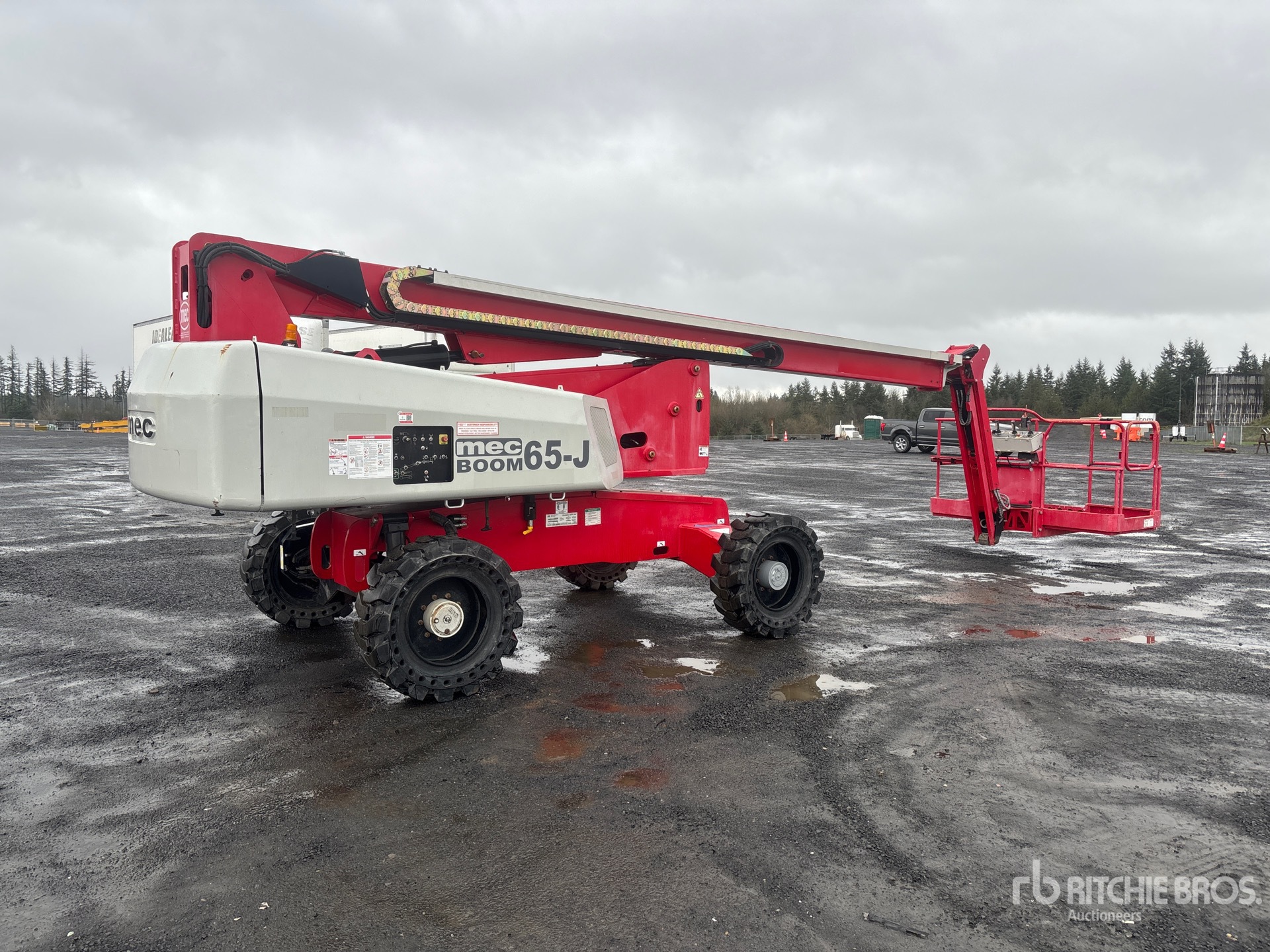 General Appearance with Picture, Right Rear Corner