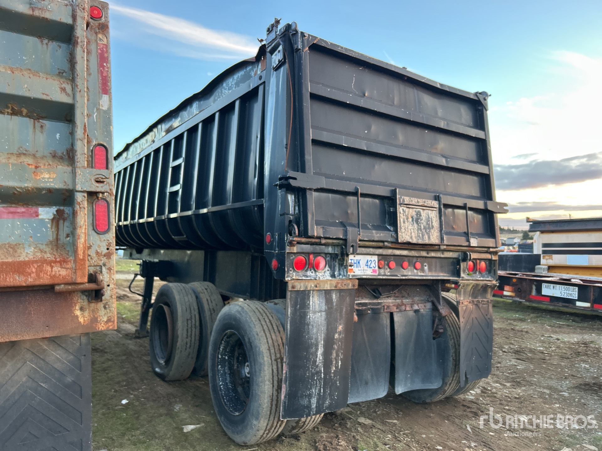 General Appearance with Imagen: esquina trasera izquierda