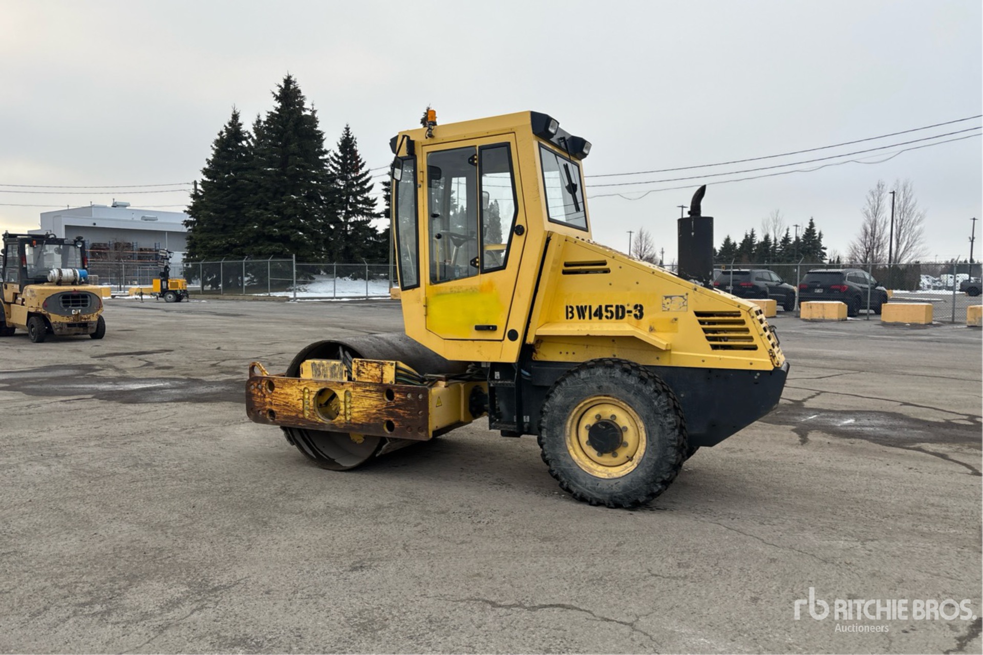 General Appearance with Imagen: esquina trasera izquierda