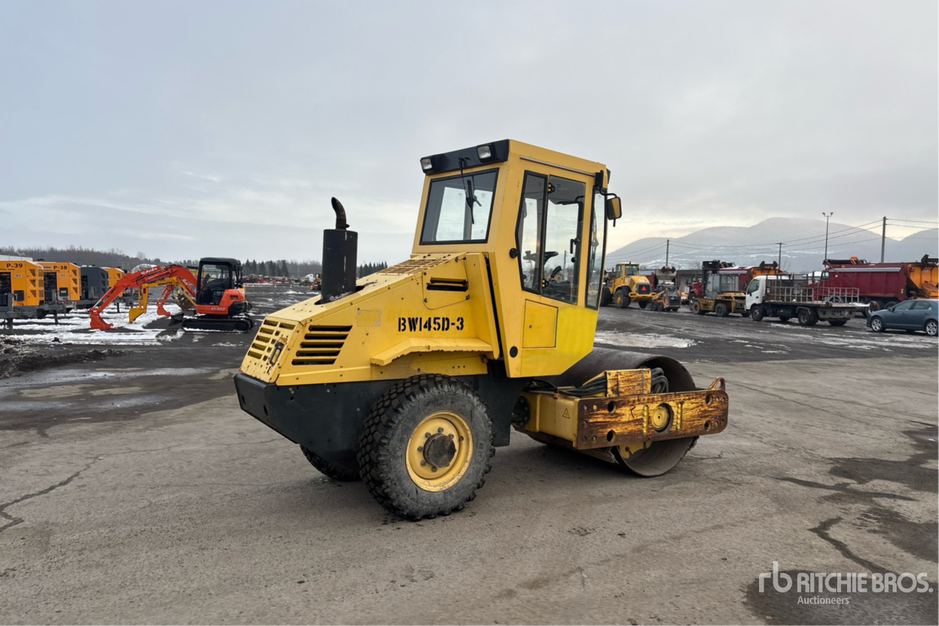 General Appearance with Imagen: esquina trasera derecha