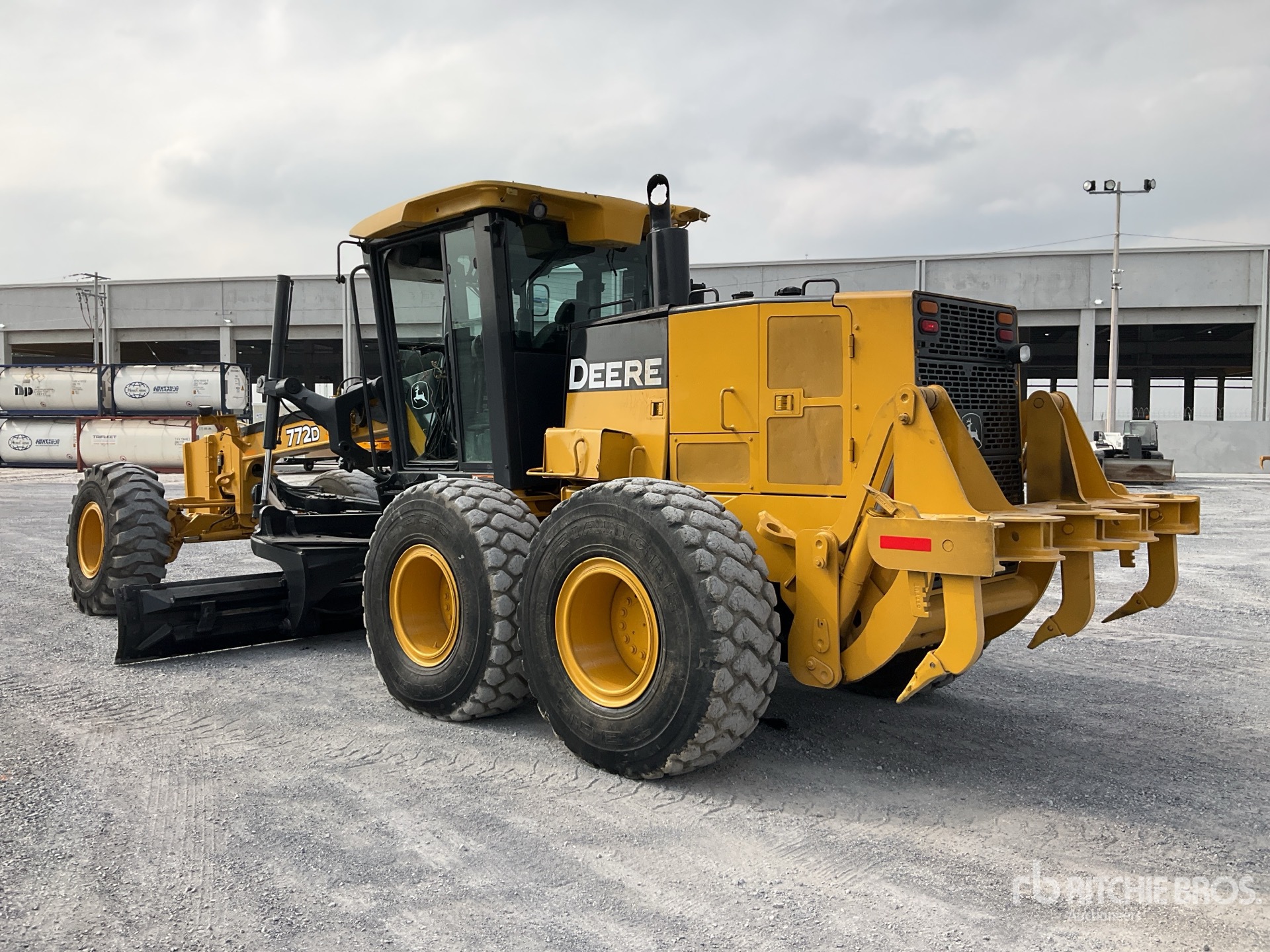 General Appearance with Imagen: esquina trasera izquierda