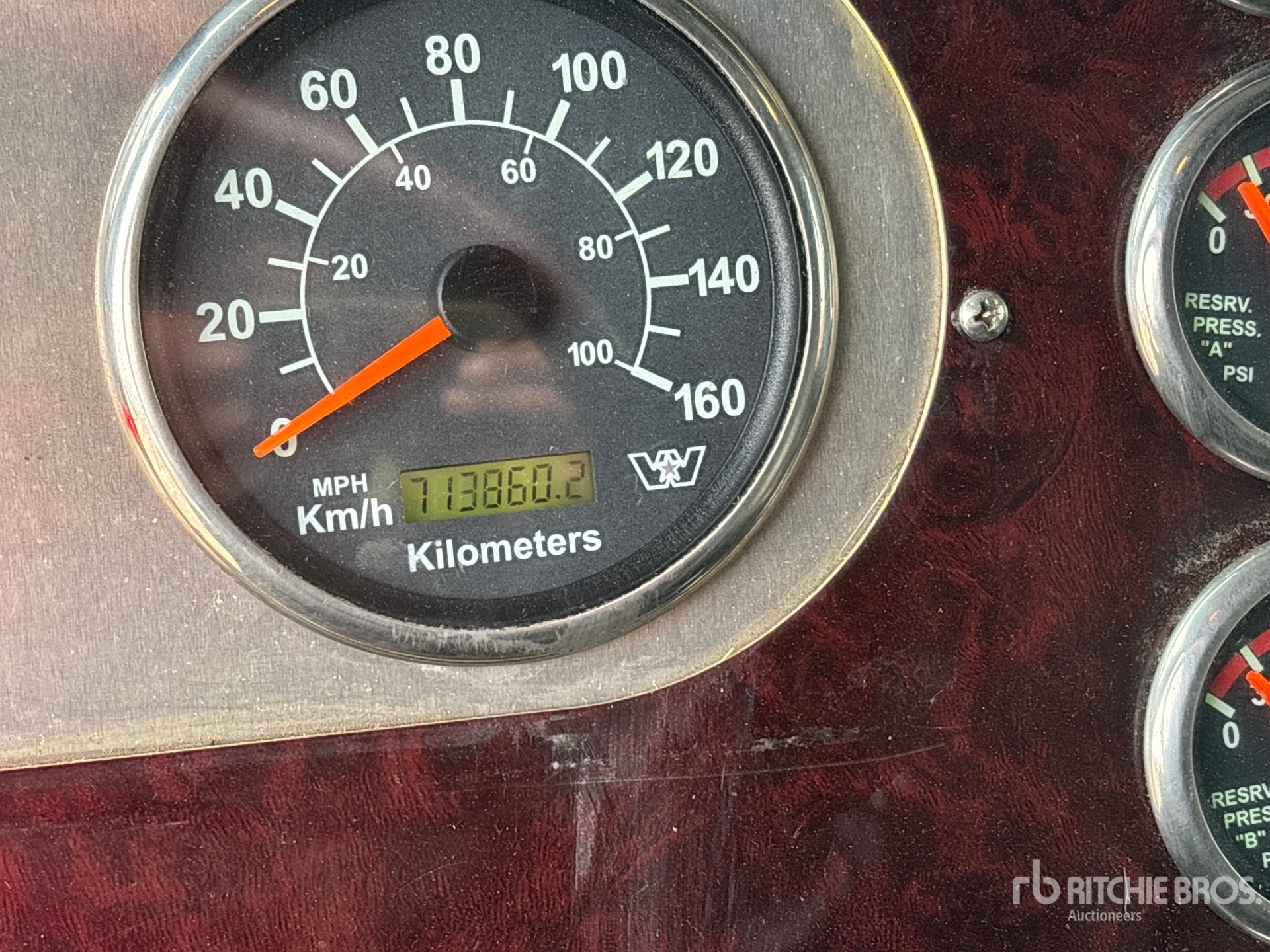 General Appearance with Hour Meter / Odometer