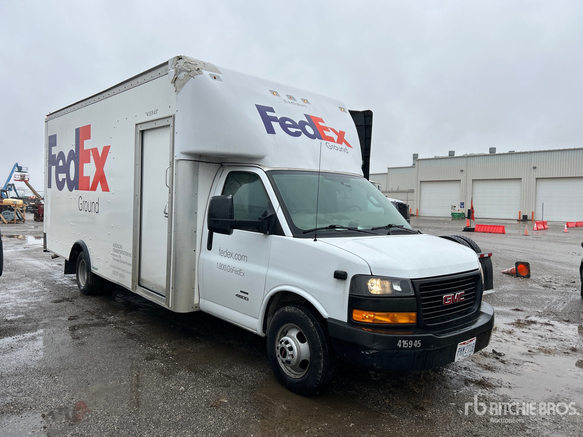 General Appearance with Picture, Right Front Corner