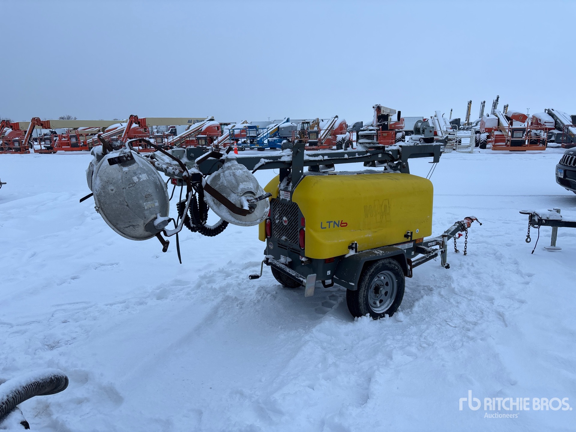 General Appearance with Imagen: esquina trasera derecha