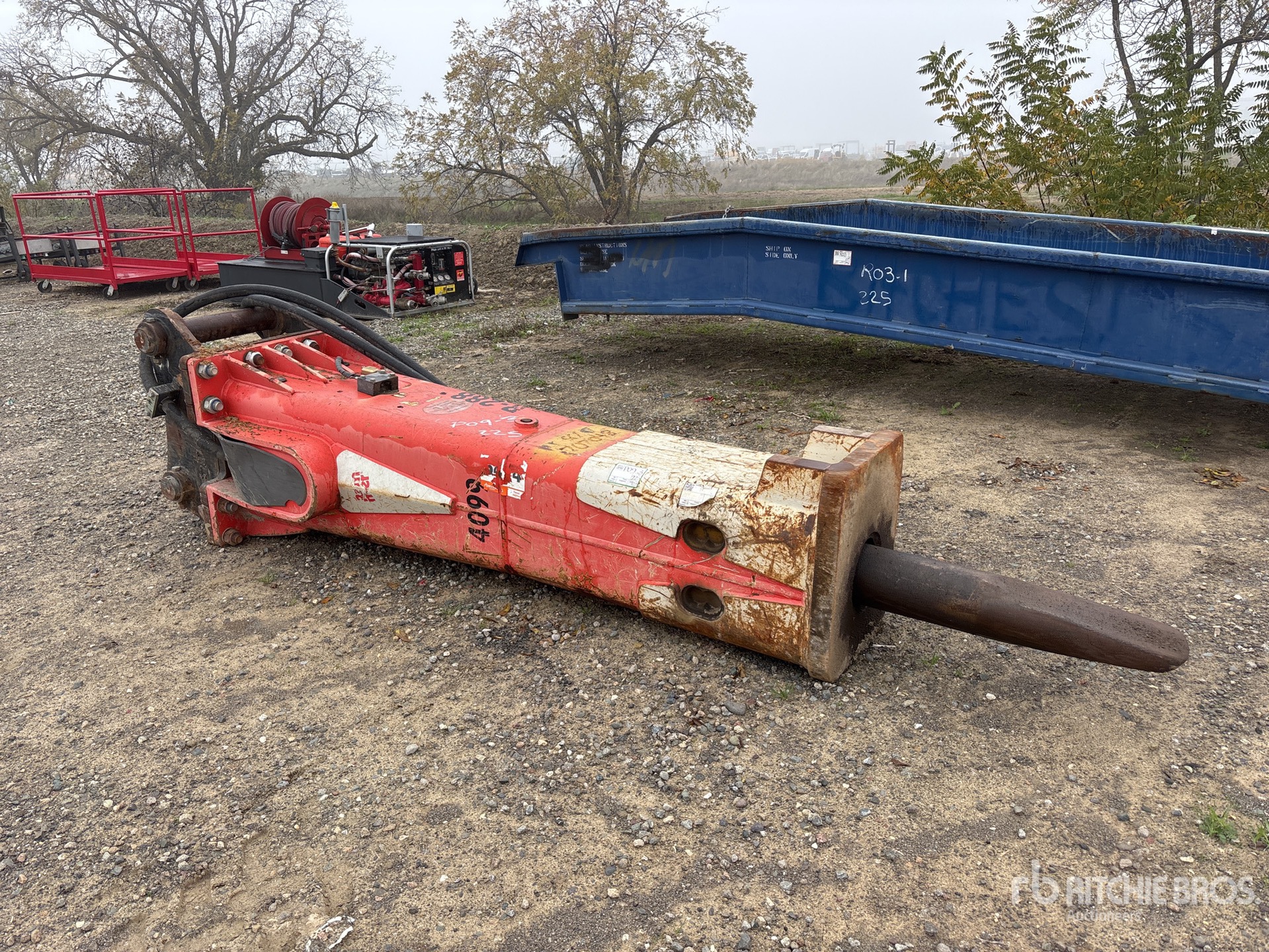 General Appearance with Picture, Right Front Corner