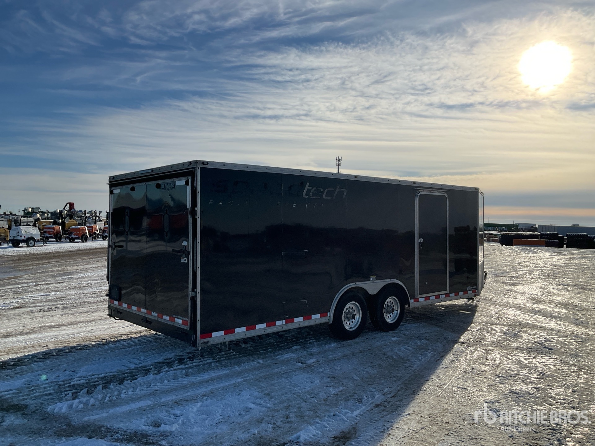 General Appearance with Imagen: esquina trasera derecha