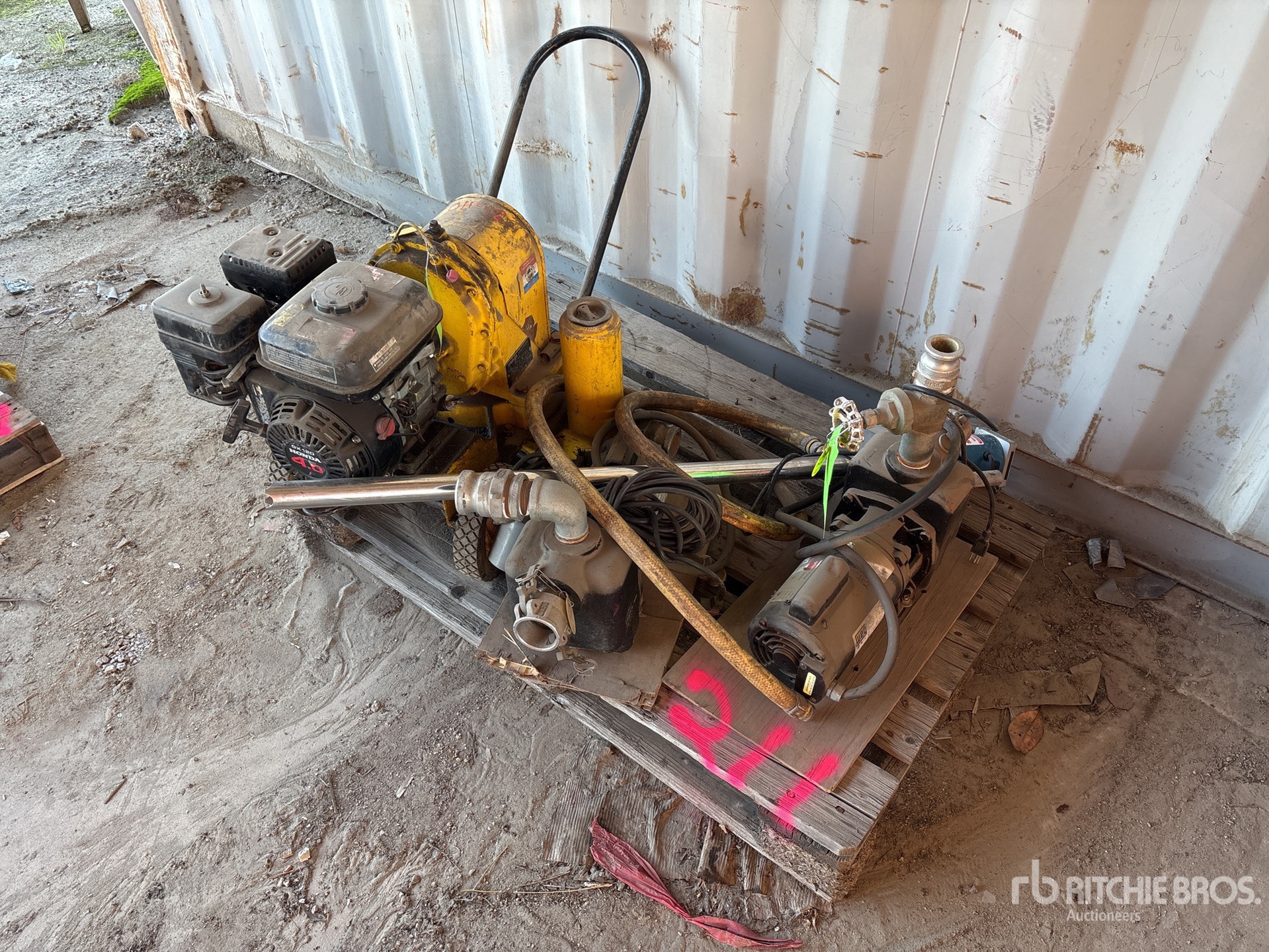 General Appearance with Picture, Left Front Corner