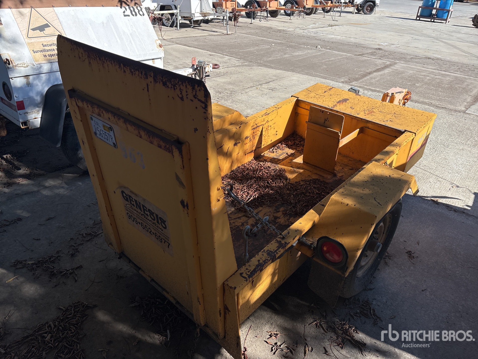 General Appearance with Picture, Right Rear Corner