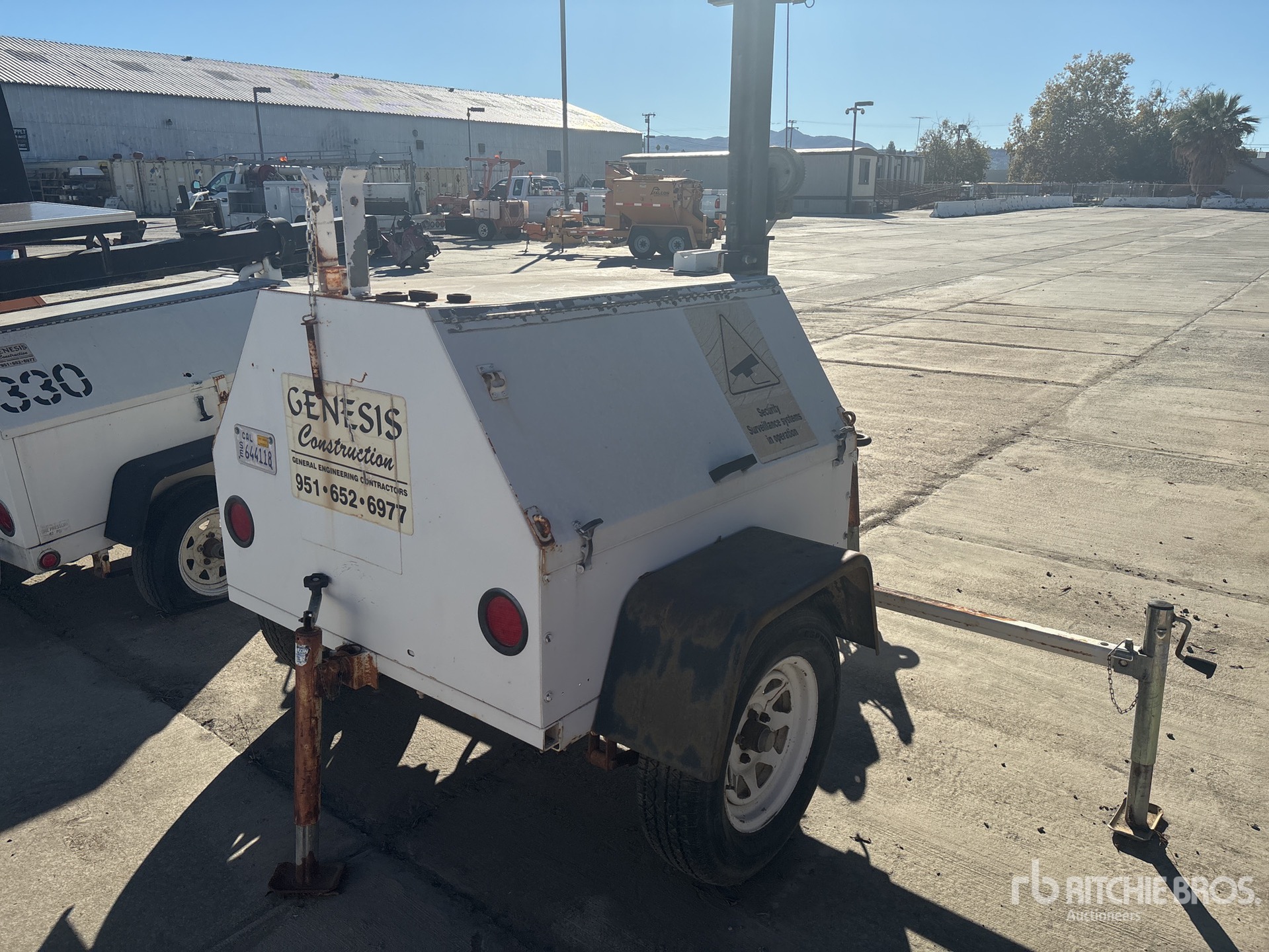 General Appearance with Picture, Right Rear Corner