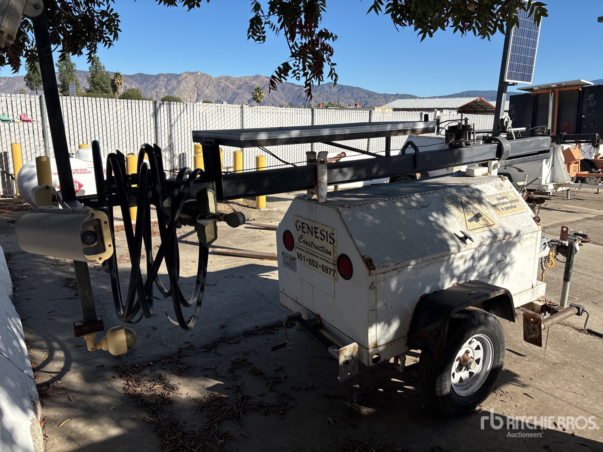 General Appearance with Picture, Right Rear Corner