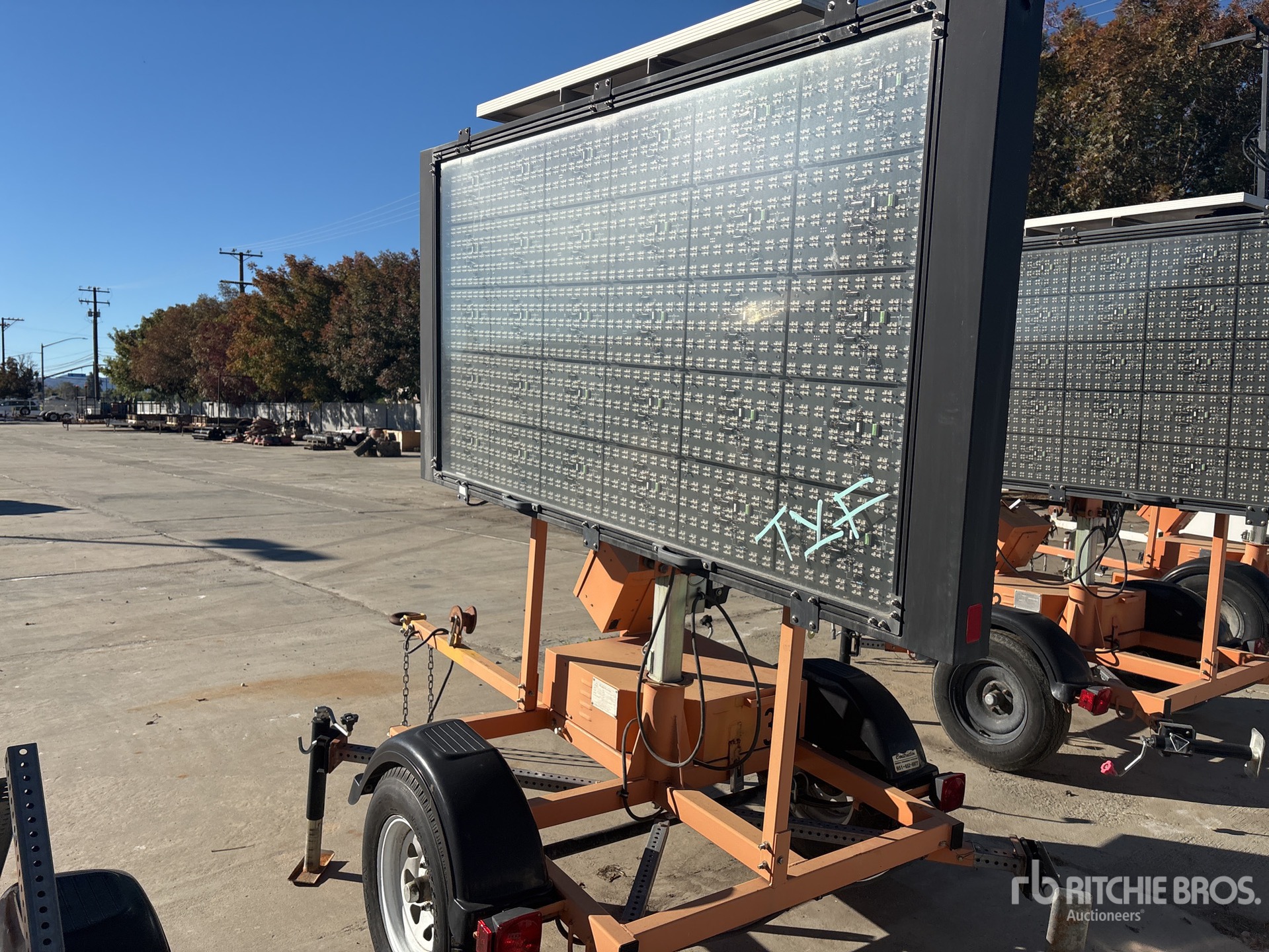 General Appearance with Bild, Ecke hinten links