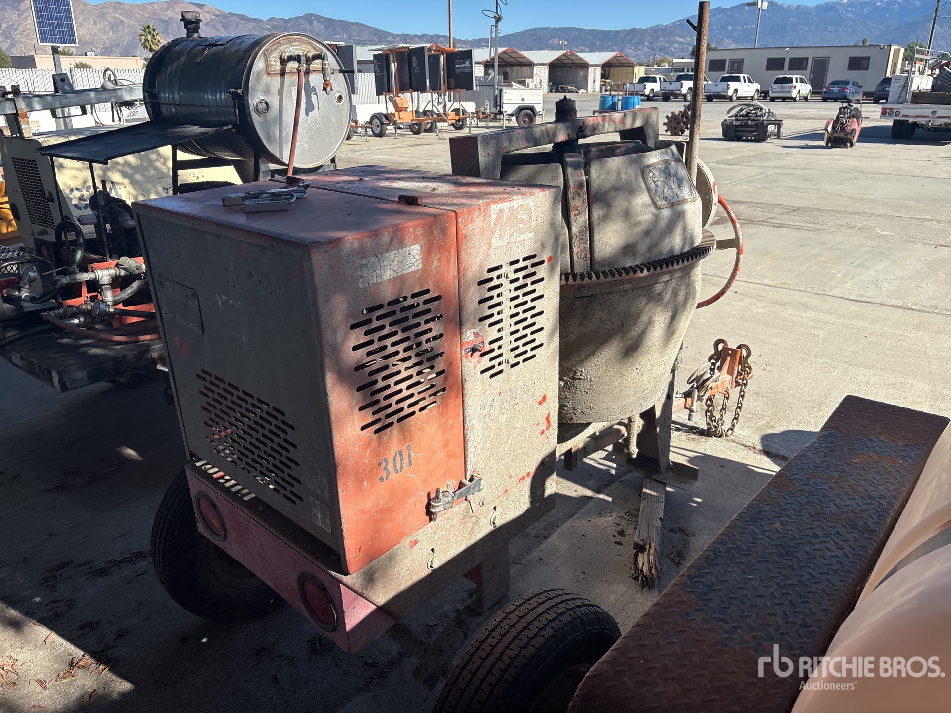 General Appearance with Picture, Right Rear Corner