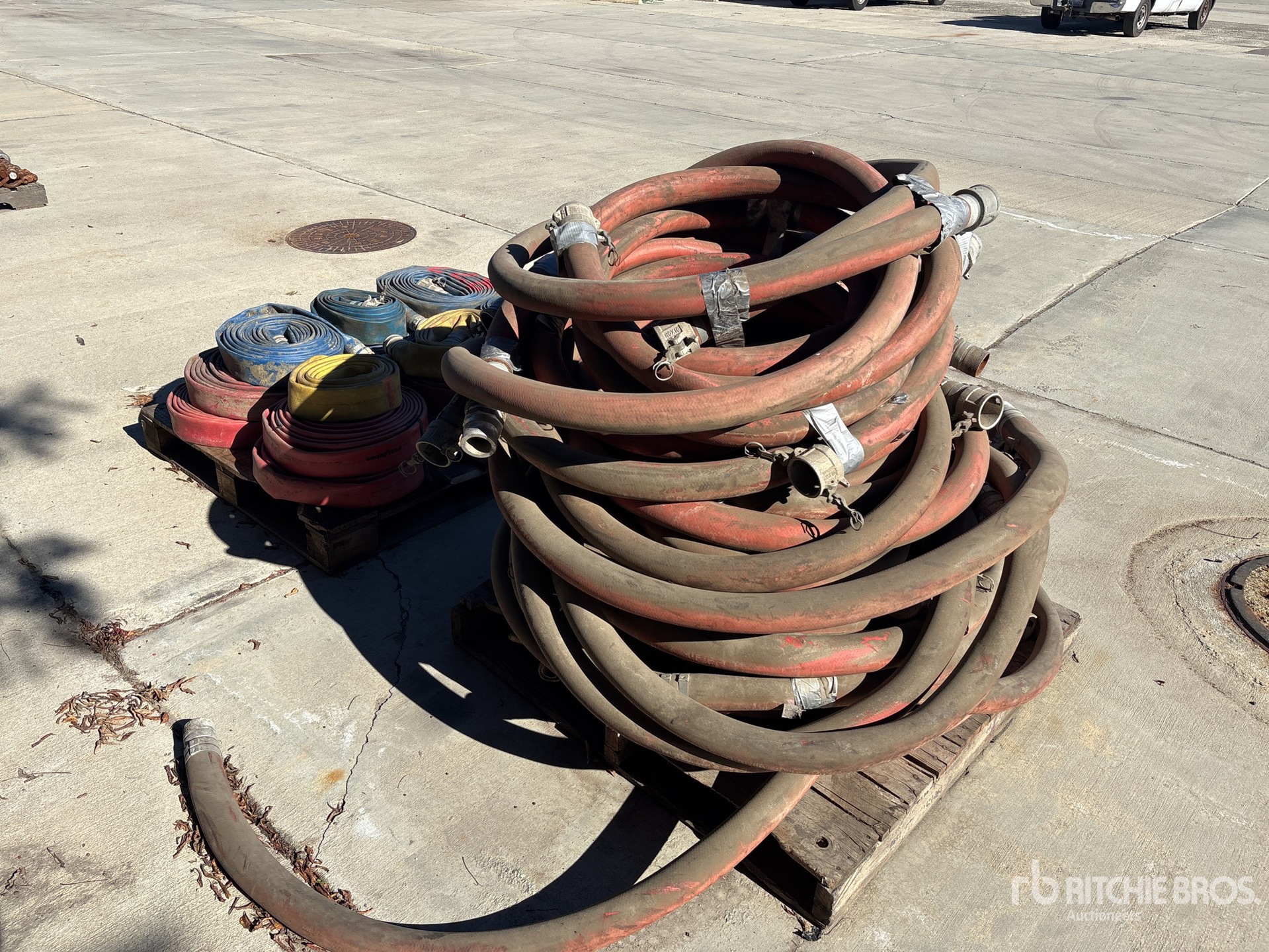 General Appearance with Bild, Ecke hinten rechts