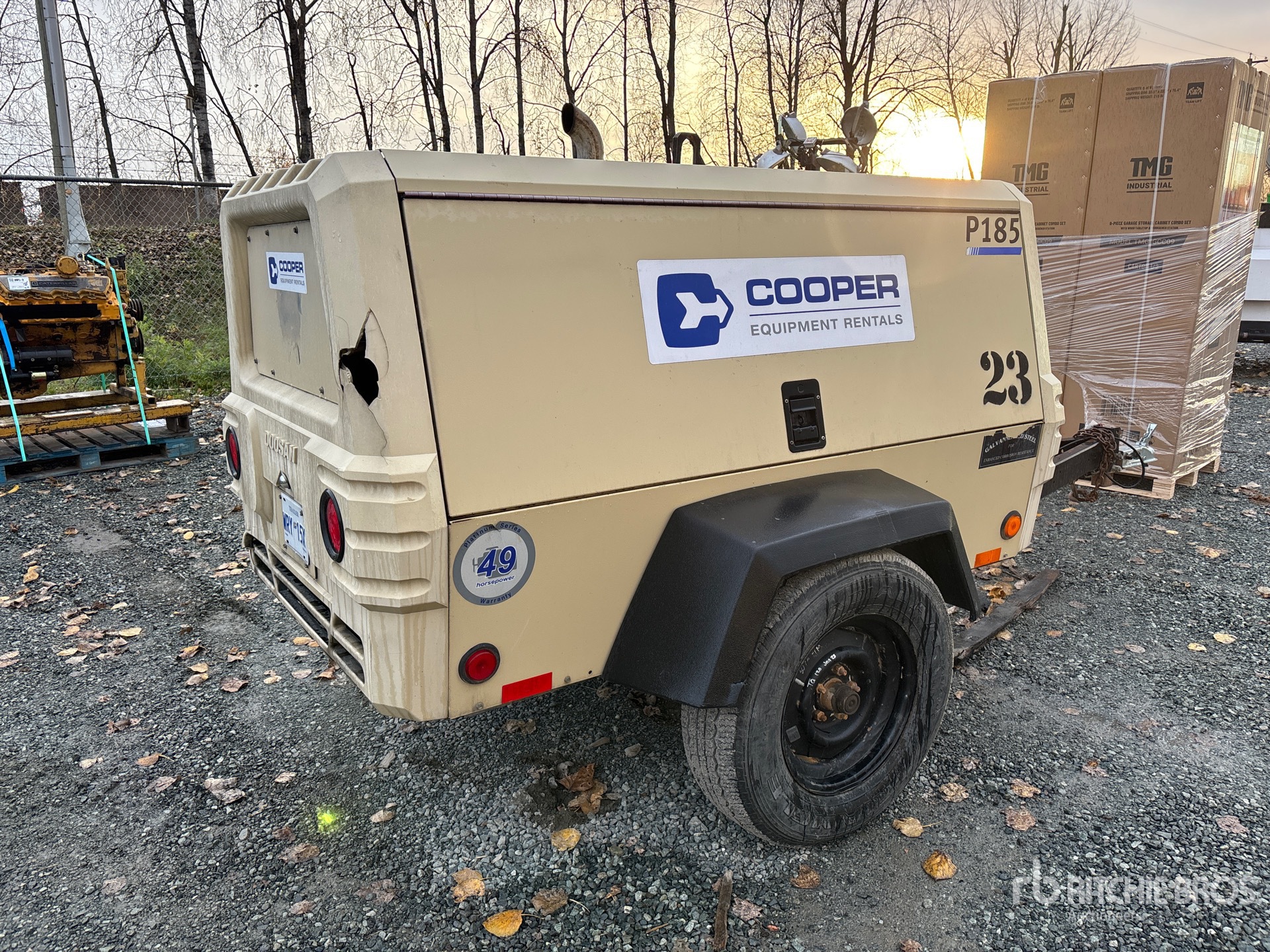 General Appearance with Imagen: esquina trasera derecha