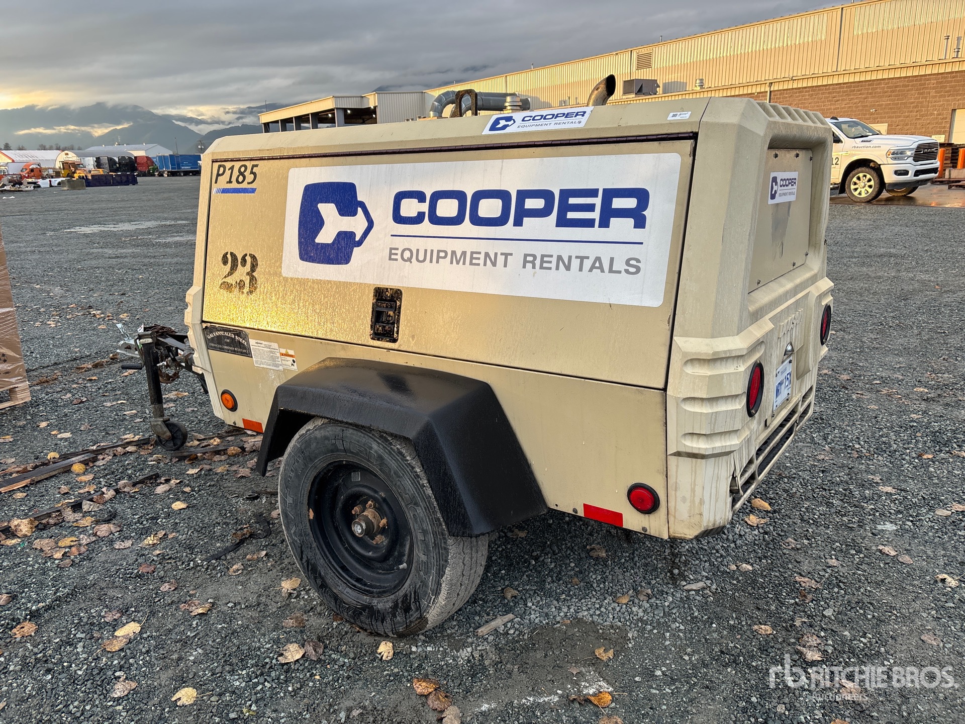 General Appearance with Imagen: esquina trasera izquierda