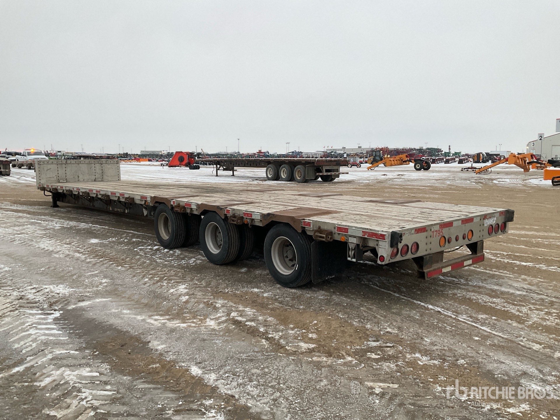 General Appearance with Bild, Ecke hinten links