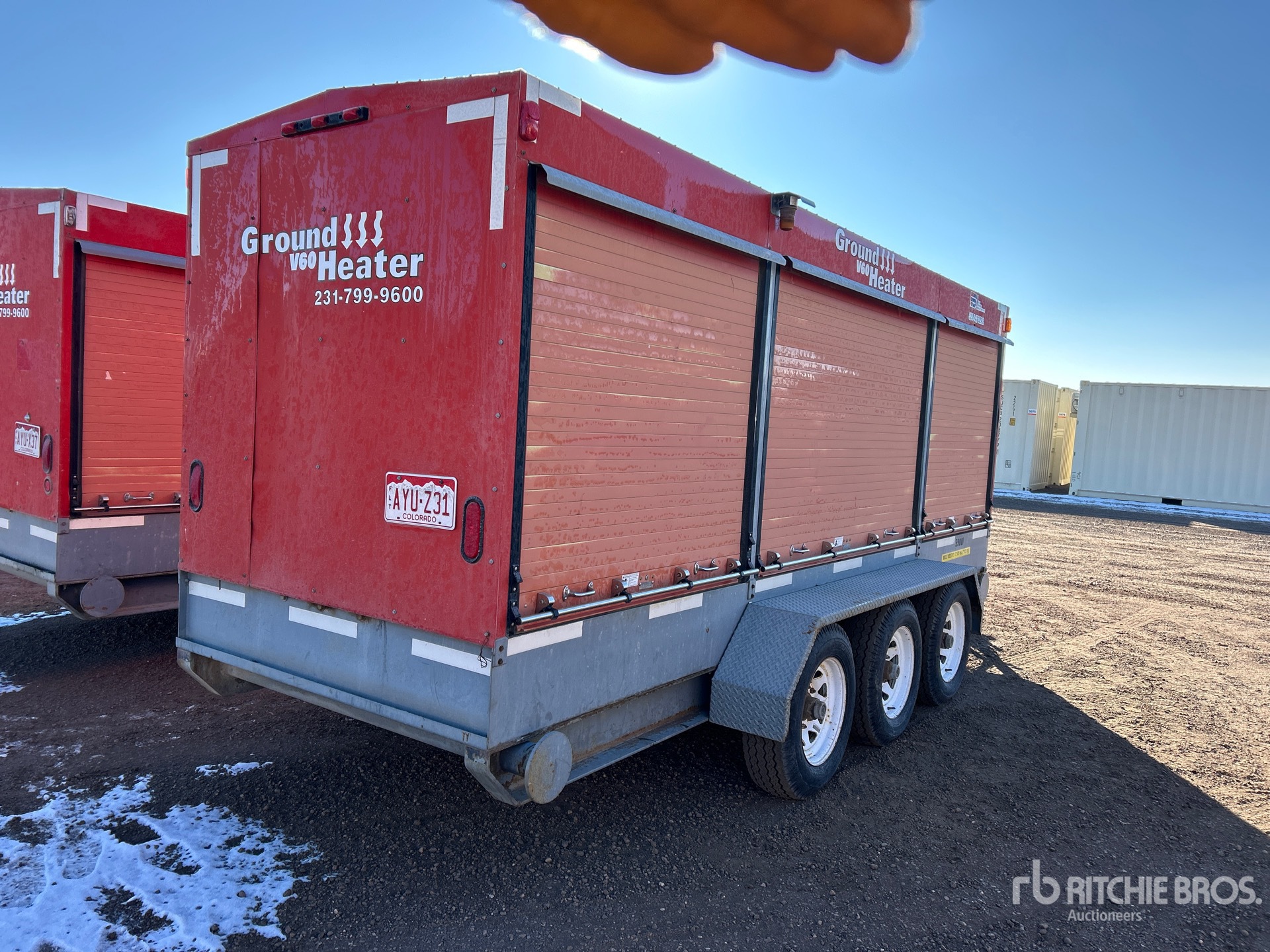 General Appearance with Foto, angolo anteriore sinistro