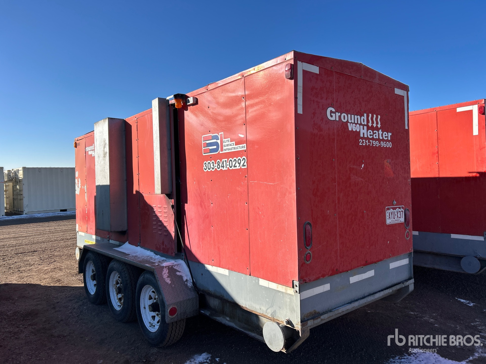 General Appearance with Foto, angolo posteriore sinistro