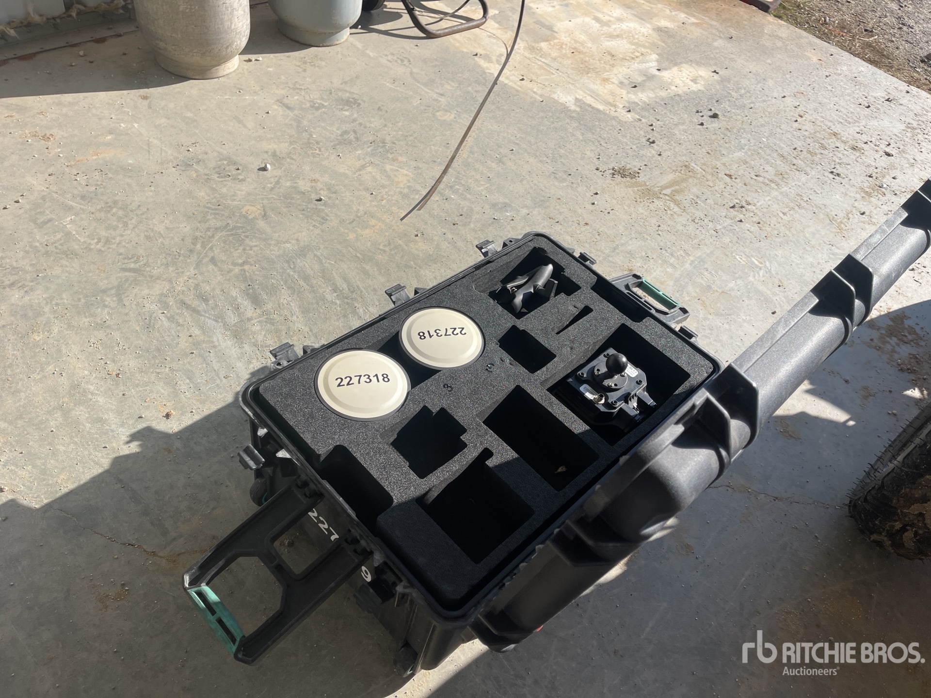 Aspect général with Image, coin arrière gauche