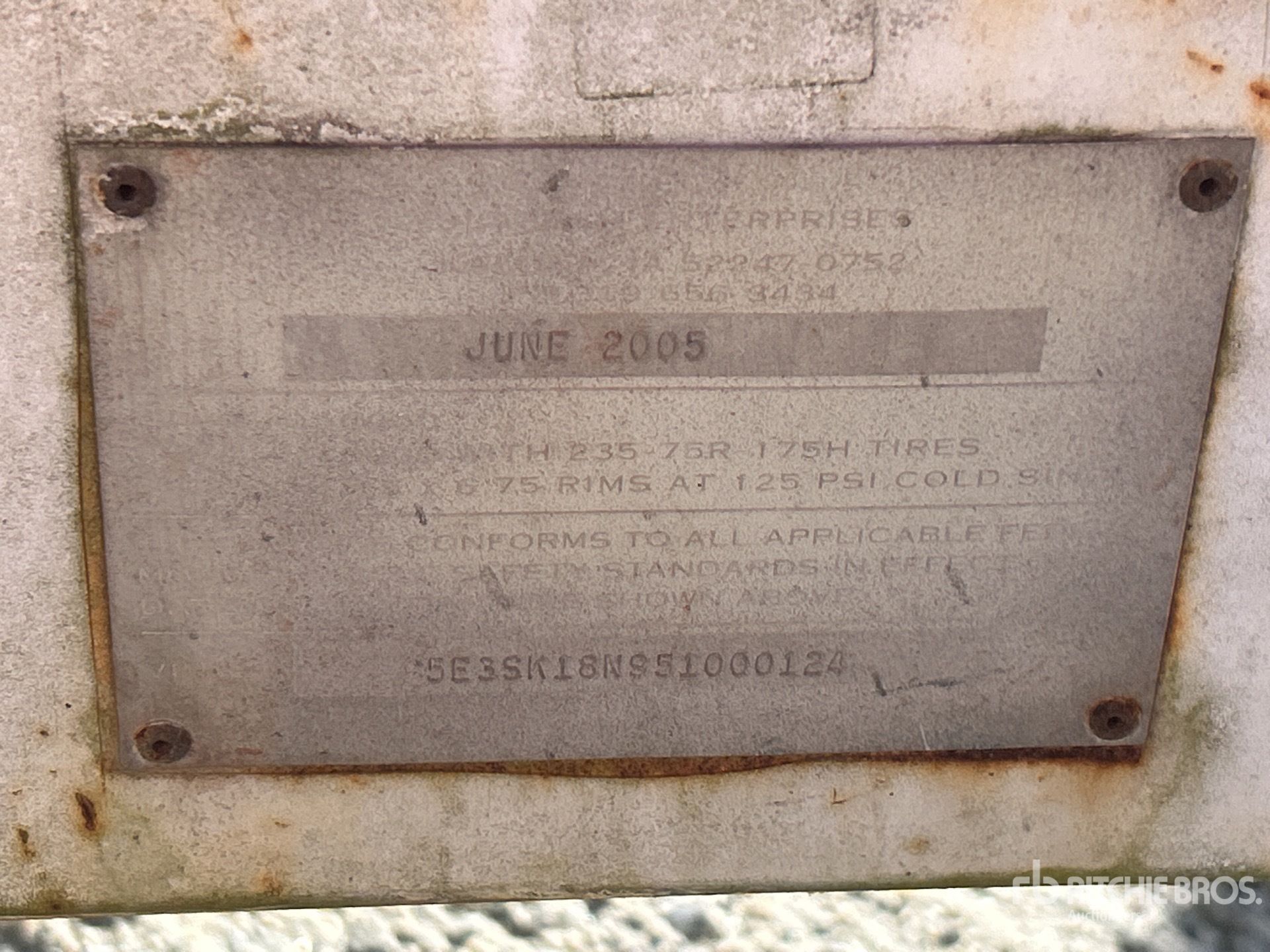 General Appearance with Numéro de série/Numéro d'identification du véhicule automobile