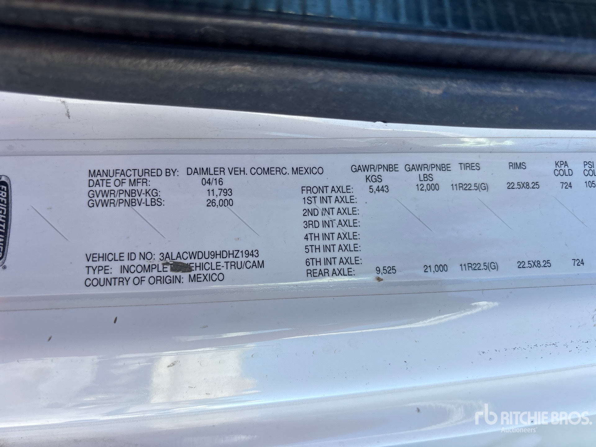 General Appearance with Serial Number / VIN