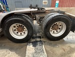 4 Underbody - Truck with 