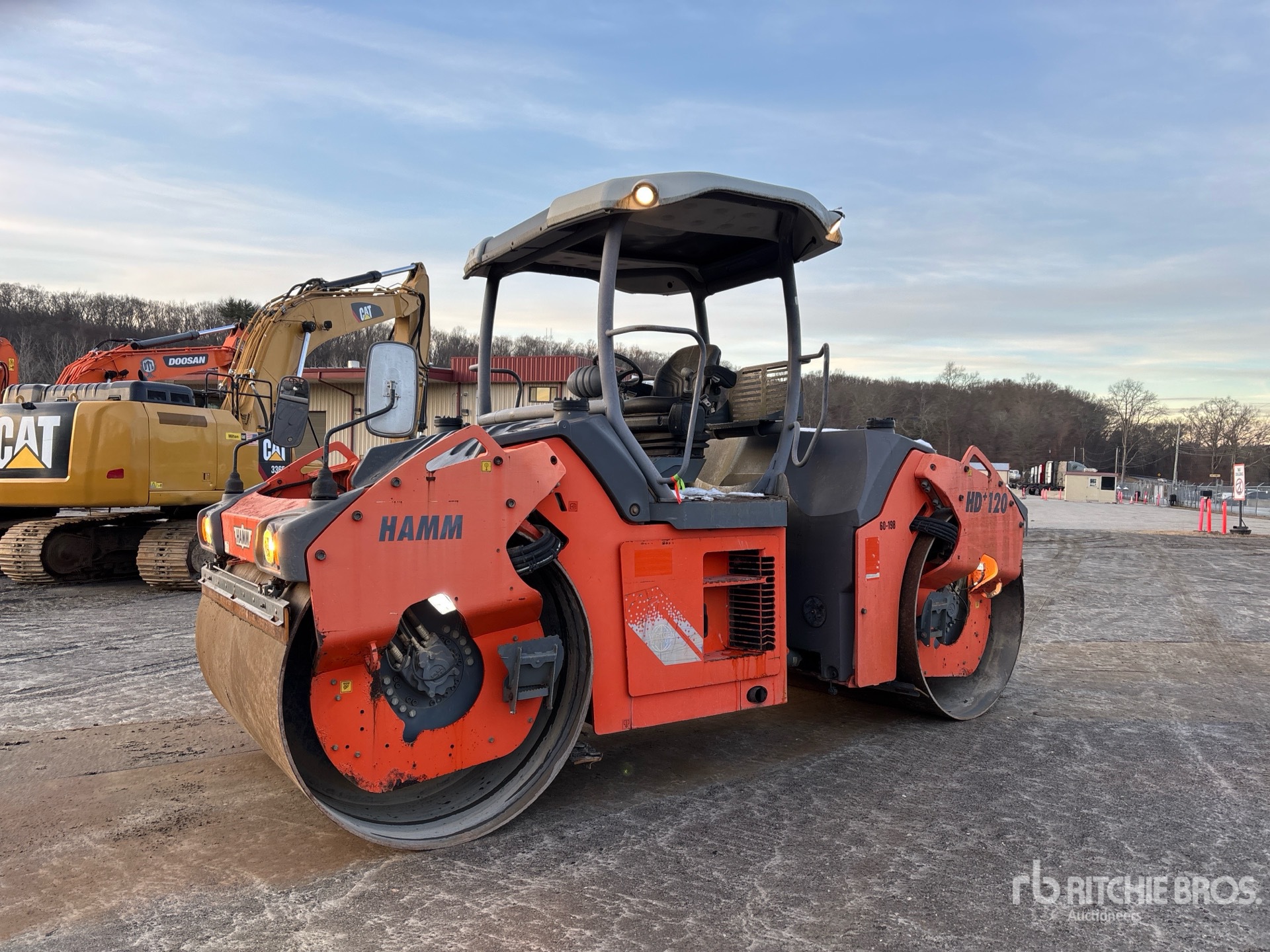 General Appearance with Featured Photo