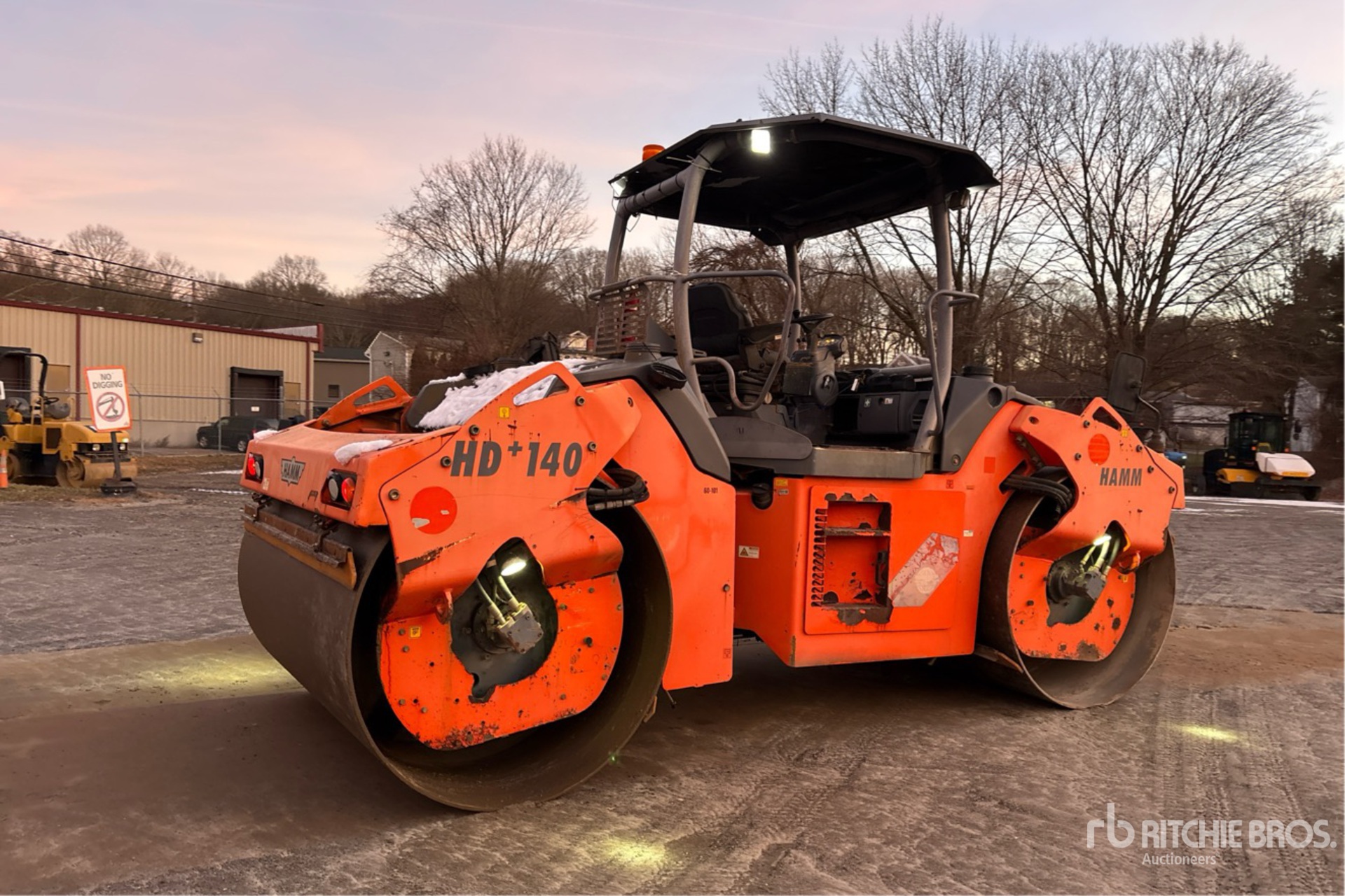 General Appearance with Imagen: esquina trasera derecha